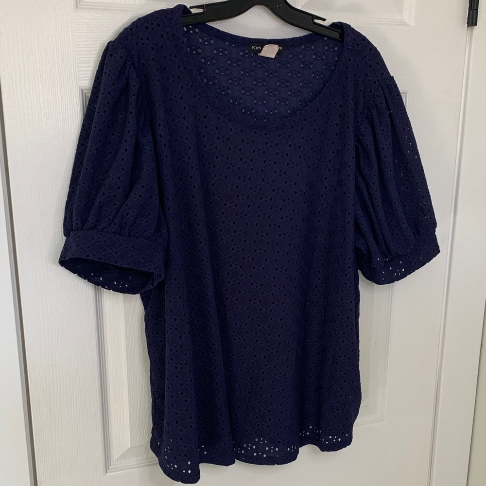 Navy eyelet top 1x